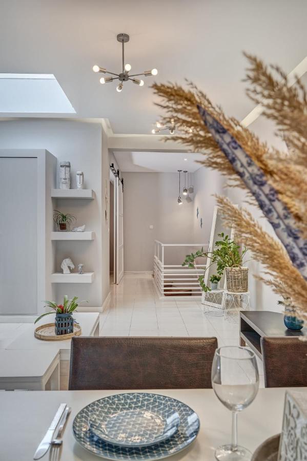 Old Town Luxury Velvet Apartment Rhodes City Екстер'єр фото