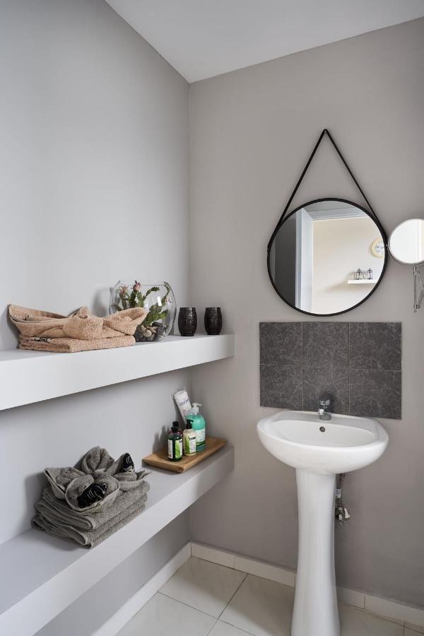 Old Town Luxury Velvet Apartment Rhodes City Екстер'єр фото