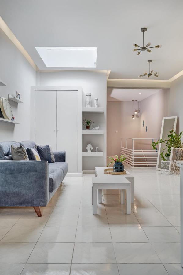 Old Town Luxury Velvet Apartment Rhodes City Екстер'єр фото